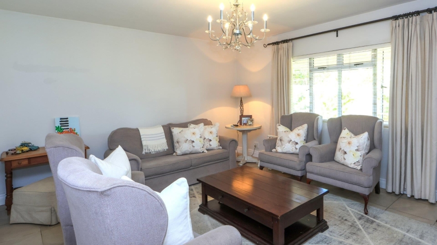 5 Bedroom Property for Sale in Mount Edgecombe KwaZulu-Natal