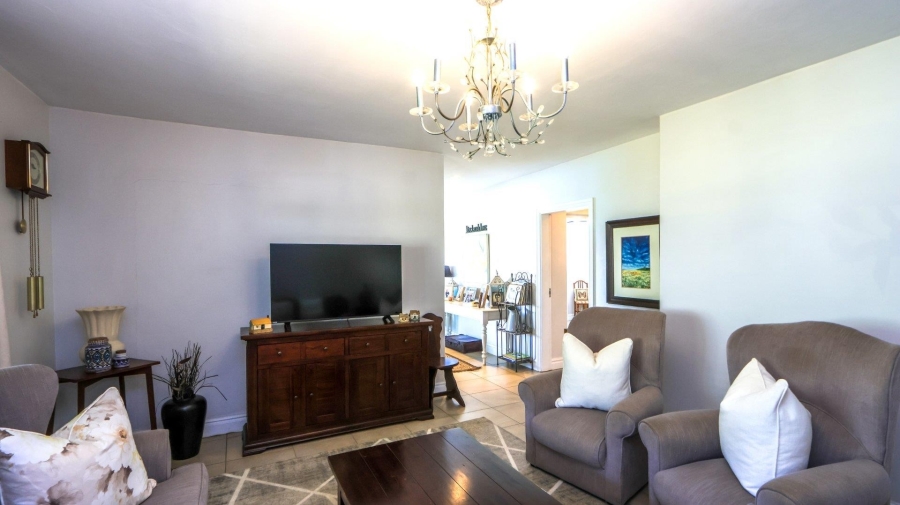 5 Bedroom Property for Sale in Mount Edgecombe KwaZulu-Natal