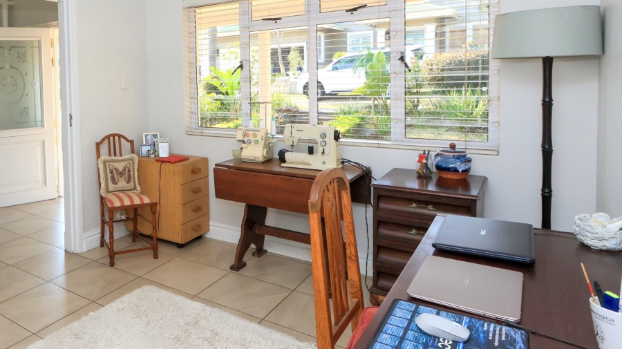 5 Bedroom Property for Sale in Mount Edgecombe KwaZulu-Natal