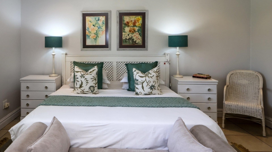 5 Bedroom Property for Sale in Mount Edgecombe KwaZulu-Natal