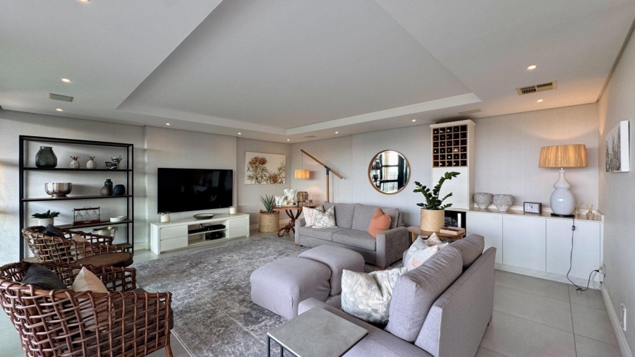 4 Bedroom Property for Sale in Umhlanga KwaZulu-Natal