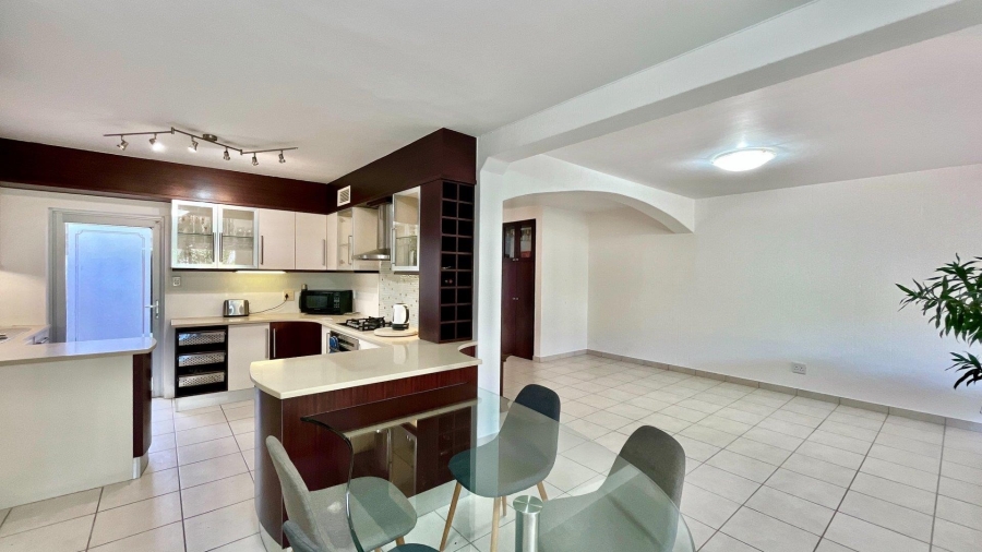 To Let 3 Bedroom Property for Rent in Umhlanga KwaZulu-Natal