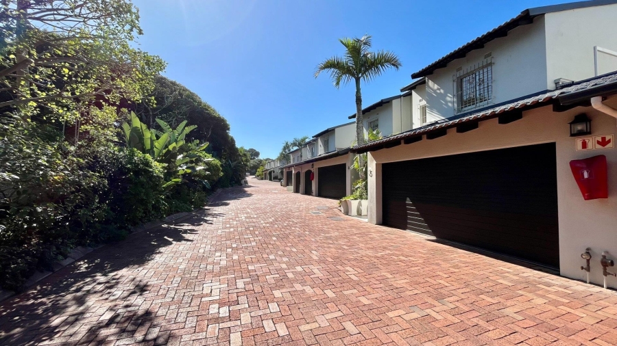 To Let 3 Bedroom Property for Rent in Umhlanga KwaZulu-Natal