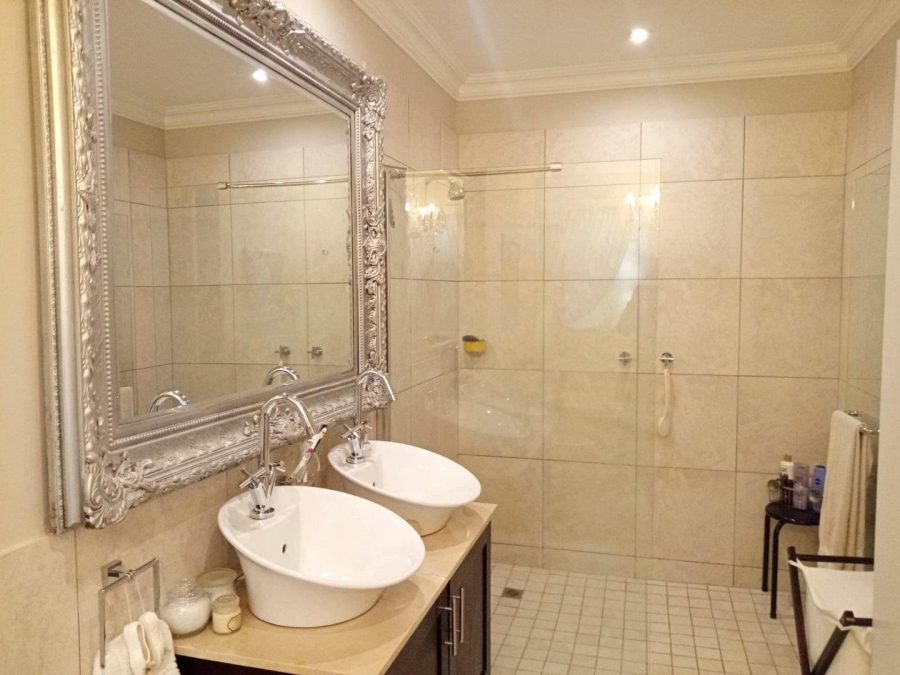 5 Bedroom Property for Sale in Simbithi Eco Estate KwaZulu-Natal