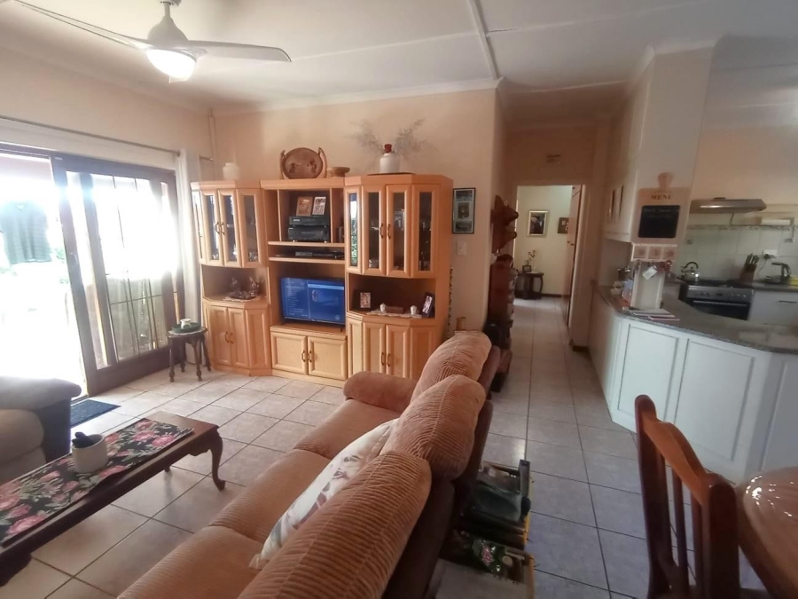 3 Bedroom Property for Sale in Port Edward KwaZulu-Natal