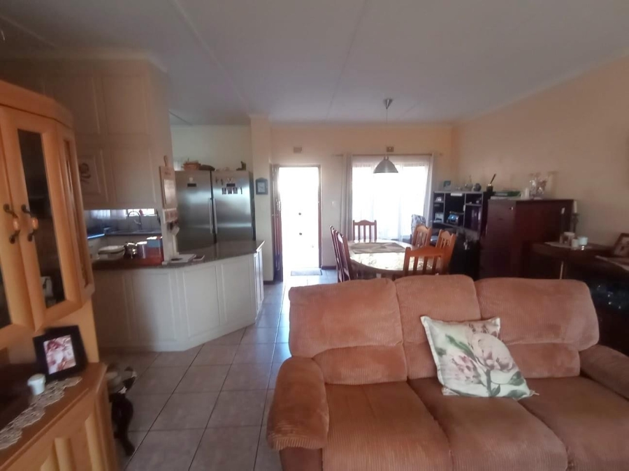 3 Bedroom Property for Sale in Port Edward KwaZulu-Natal
