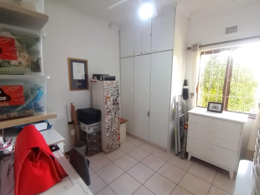 3 Bedroom Property for Sale in Port Edward KwaZulu-Natal