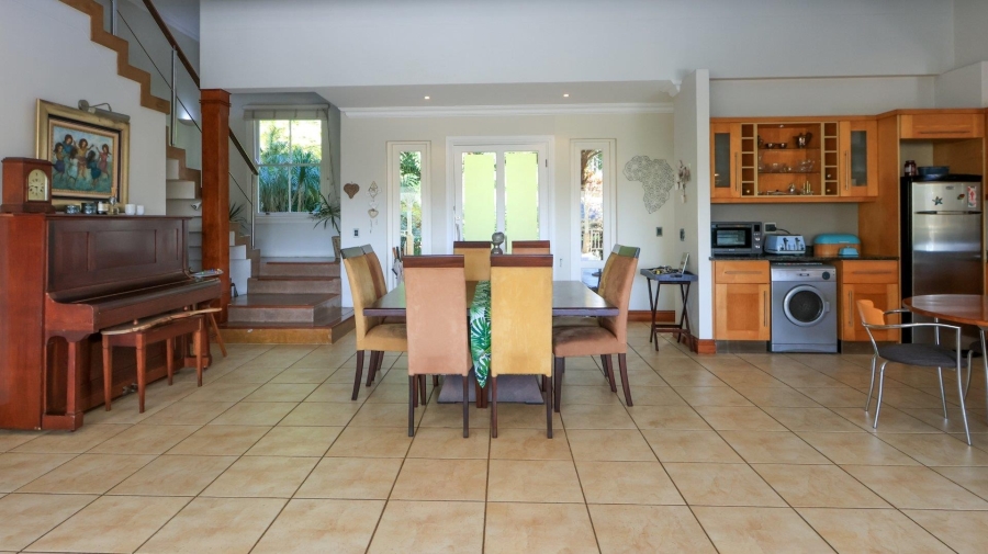 4 Bedroom Property for Sale in Mount Edgecombe Country Estate KwaZulu-Natal