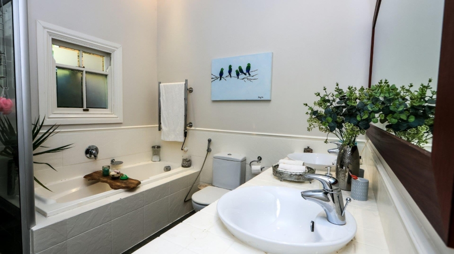 4 Bedroom Property for Sale in Mount Edgecombe Country Estate KwaZulu-Natal