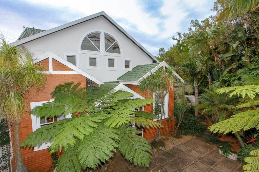 4 Bedroom Property for Sale in Mount Edgecombe Country Estate KwaZulu-Natal