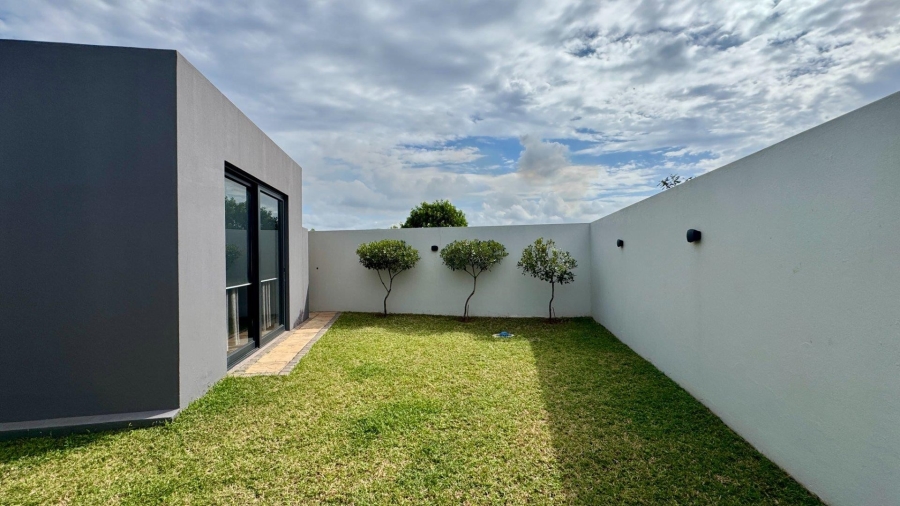 To Let 4 Bedroom Property for Rent in Sibaya KwaZulu-Natal