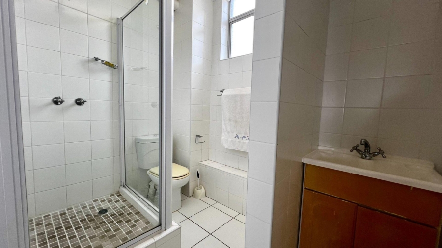 2 Bedroom Property for Sale in Umhlanga KwaZulu-Natal