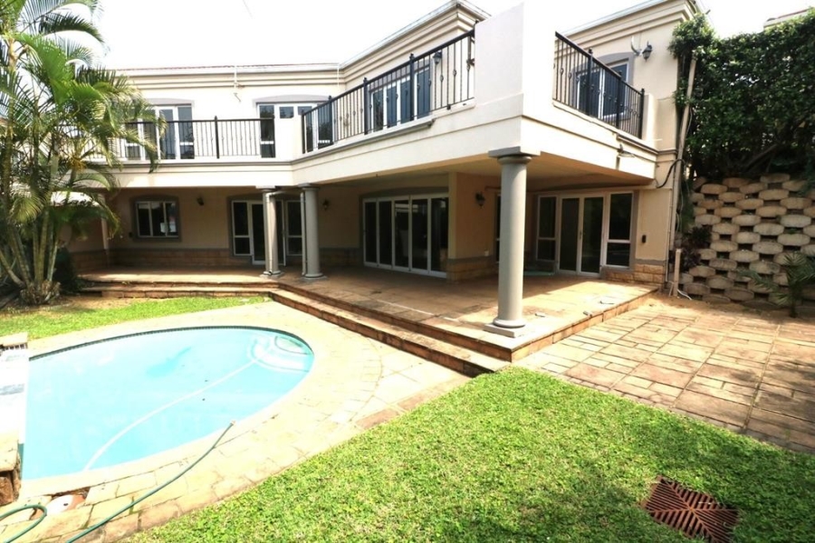 To Let 4 Bedroom Property for Rent in Umhlanga KwaZulu-Natal