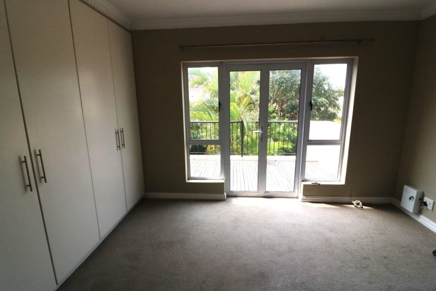 To Let 4 Bedroom Property for Rent in Umhlanga KwaZulu-Natal