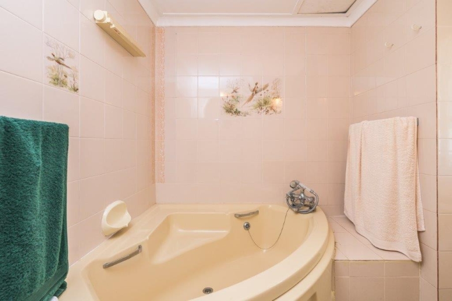 4 Bedroom Property for Sale in Umhlanga KwaZulu-Natal