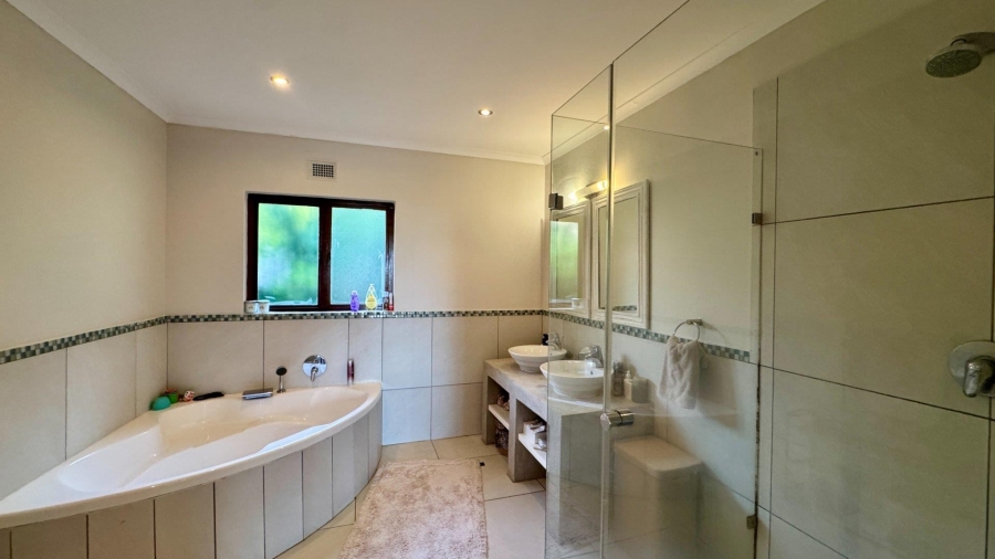 To Let 3 Bedroom Property for Rent in La Lucia KwaZulu-Natal