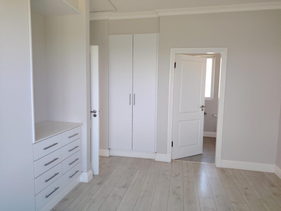 1 Bedroom Property for Sale in Kindlewood Estate KwaZulu-Natal
