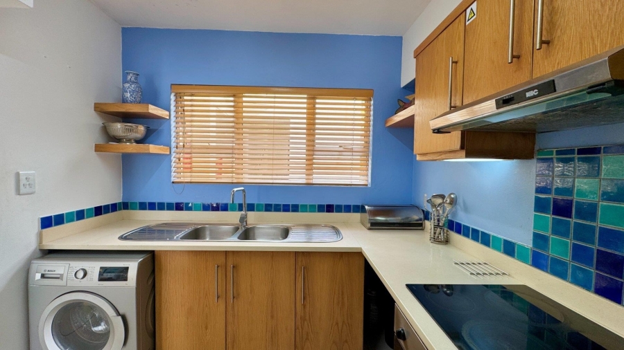 2 Bedroom Property for Sale in Umhlanga KwaZulu-Natal