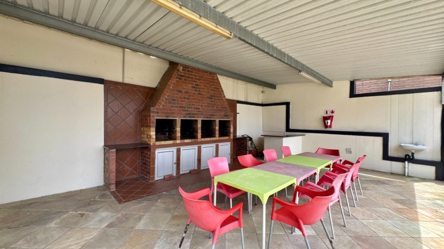 2 Bedroom Property for Sale in Umhlanga KwaZulu-Natal