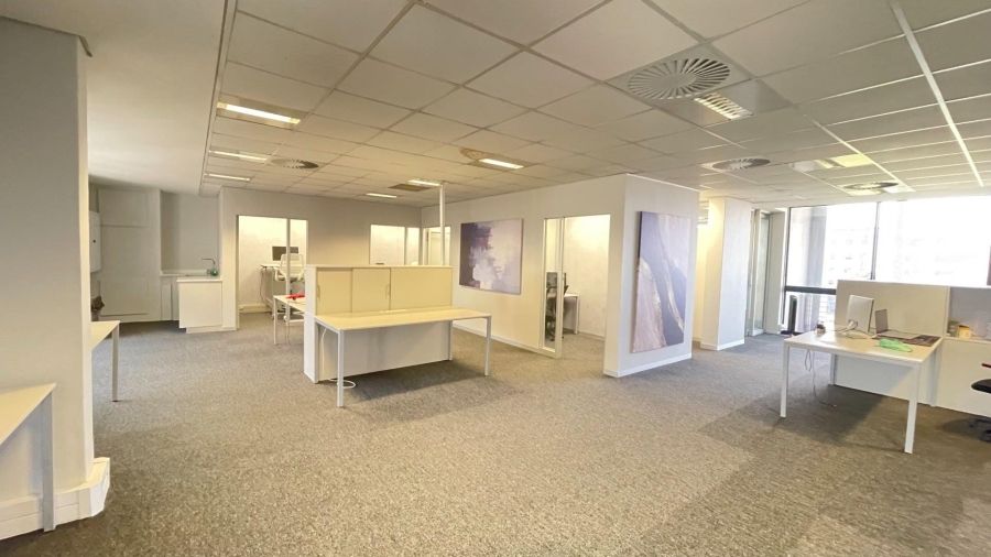 To Let Commercial Property for Rent in Umhlanga Ridge KwaZulu-Natal