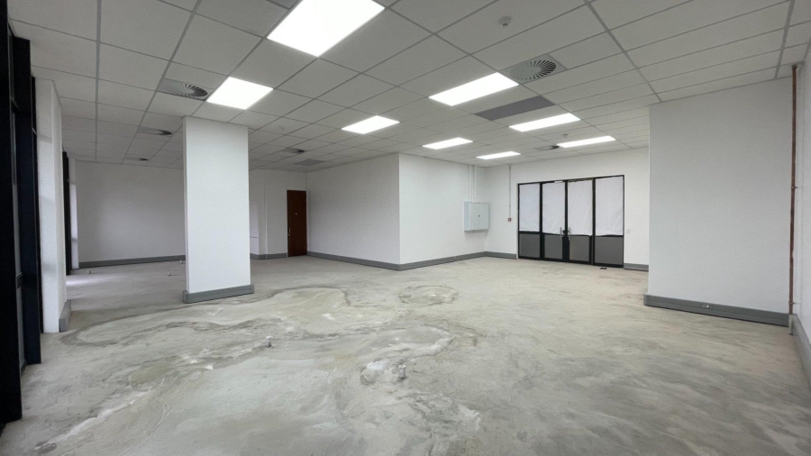 To Let Commercial Property for Rent in Umhlanga Ridge KwaZulu-Natal