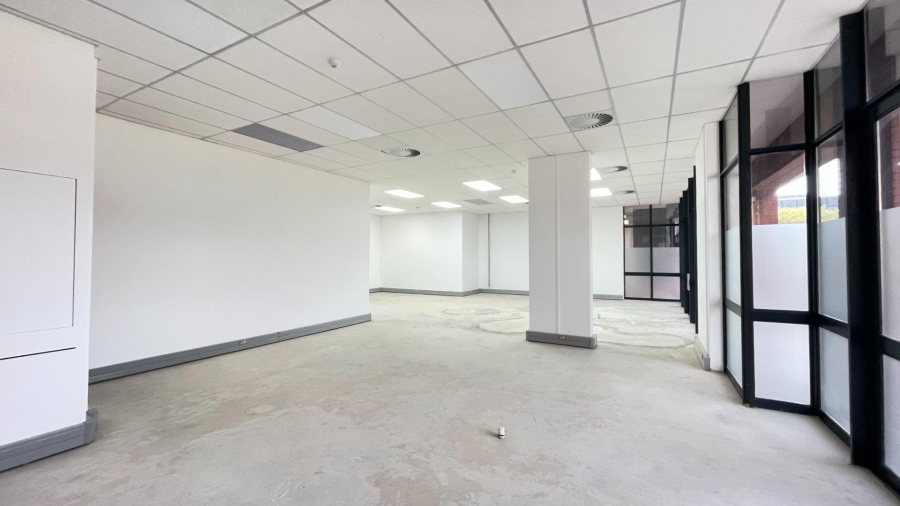 To Let Commercial Property for Rent in Umhlanga Ridge KwaZulu-Natal