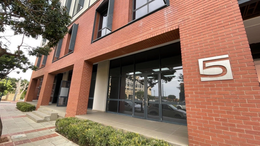 To Let Commercial Property for Rent in Umhlanga Ridge KwaZulu-Natal
