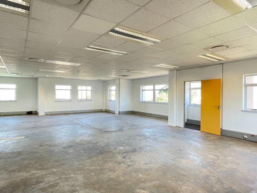 To Let Commercial Property for Rent in Mount Edgecombe KwaZulu-Natal