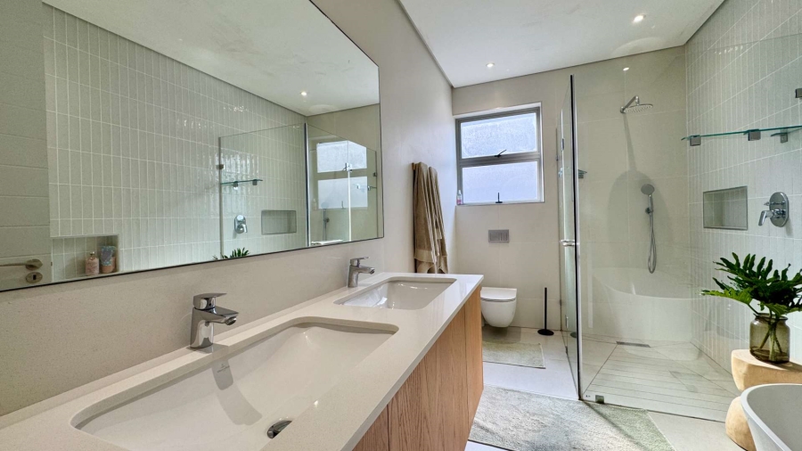 4 Bedroom Property for Sale in La Lucia KwaZulu-Natal