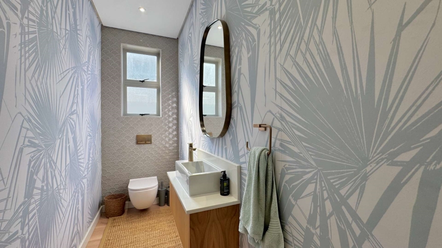 4 Bedroom Property for Sale in La Lucia KwaZulu-Natal