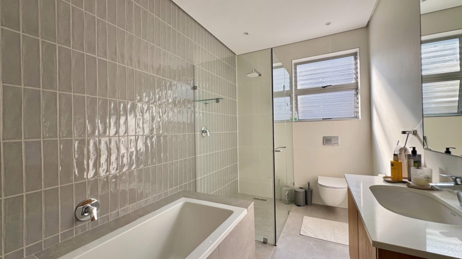 4 Bedroom Property for Sale in La Lucia KwaZulu-Natal
