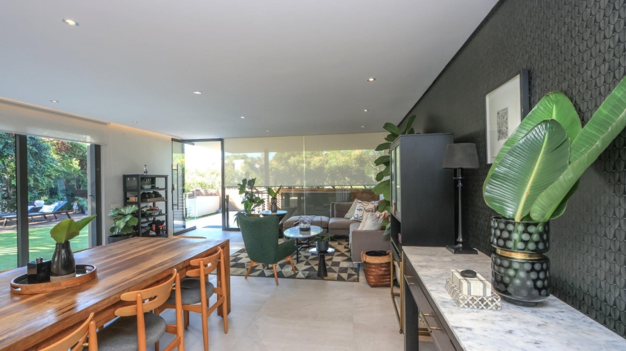 5 Bedroom Property for Sale in Hawaan KwaZulu-Natal