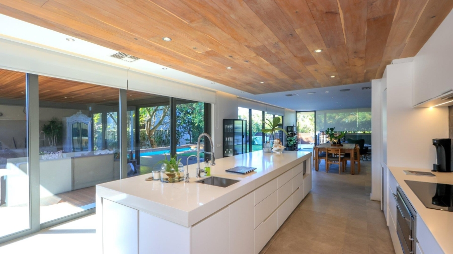 5 Bedroom Property for Sale in Hawaan KwaZulu-Natal
