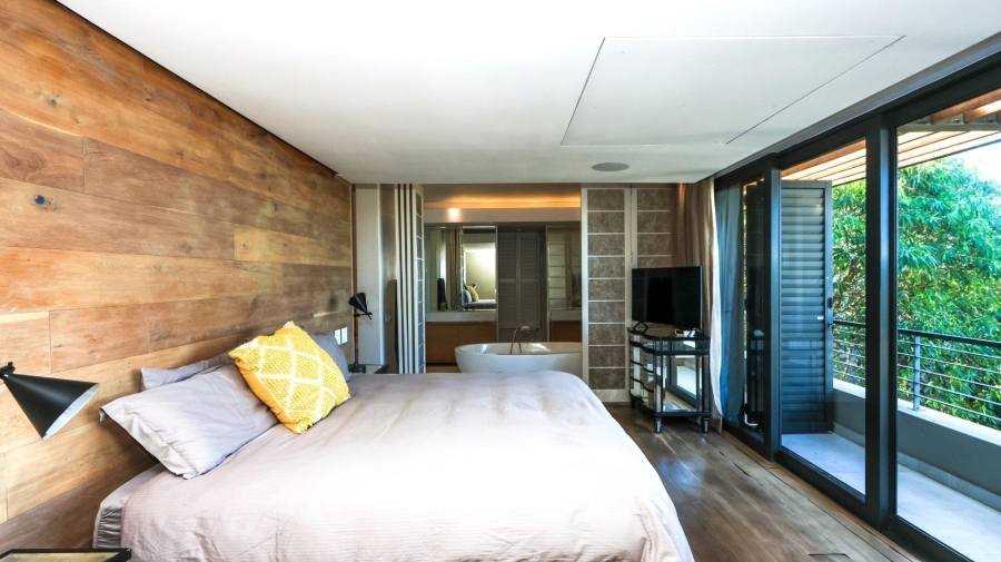 5 Bedroom Property for Sale in Hawaan KwaZulu-Natal