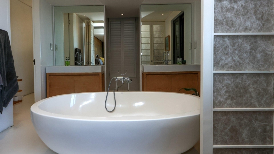 5 Bedroom Property for Sale in Hawaan KwaZulu-Natal
