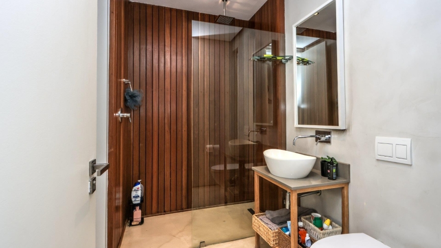 5 Bedroom Property for Sale in Hawaan KwaZulu-Natal