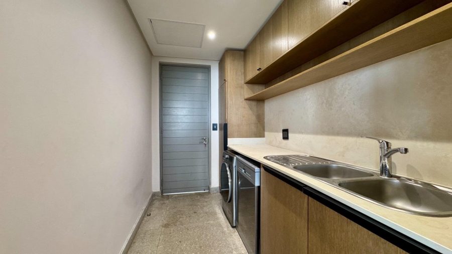 To Let 4 Bedroom Property for Rent in Sibaya KwaZulu-Natal