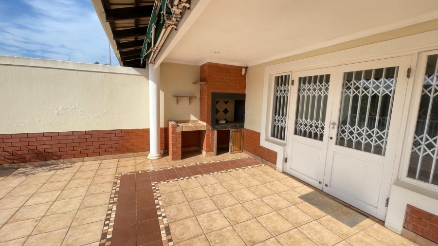 To Let 3 Bedroom Property for Rent in Mount Edgecombe KwaZulu-Natal