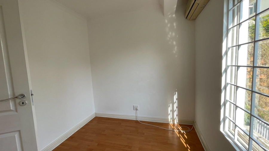 To Let 3 Bedroom Property for Rent in Mount Edgecombe KwaZulu-Natal