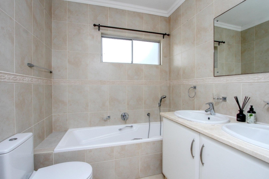 3 Bedroom Property for Sale in Umhlanga KwaZulu-Natal