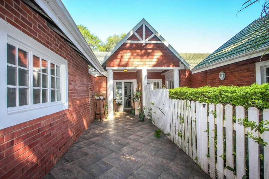 3 Bedroom Property for Sale in Mount Edgecombe Country Estate KwaZulu-Natal