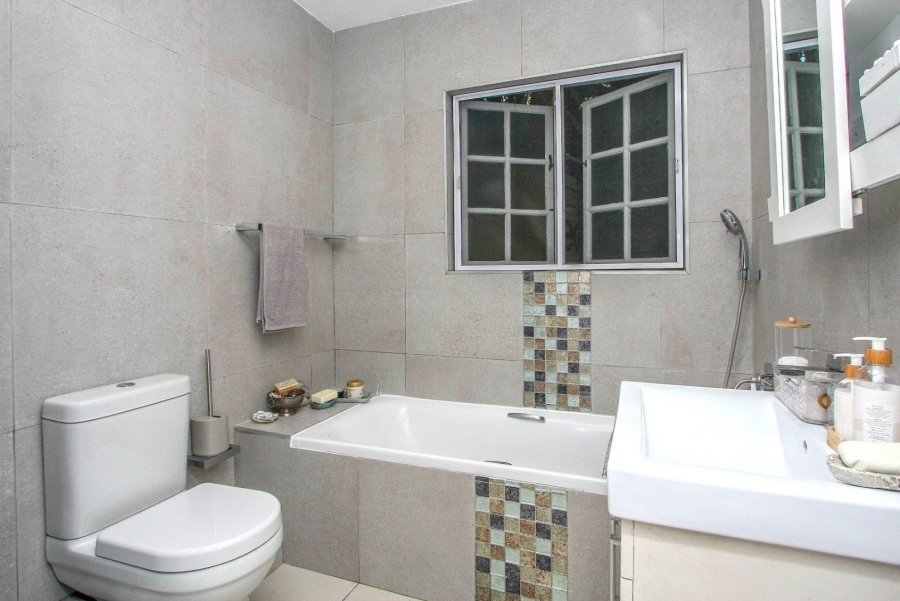 3 Bedroom Property for Sale in Mount Edgecombe Country Estate KwaZulu-Natal