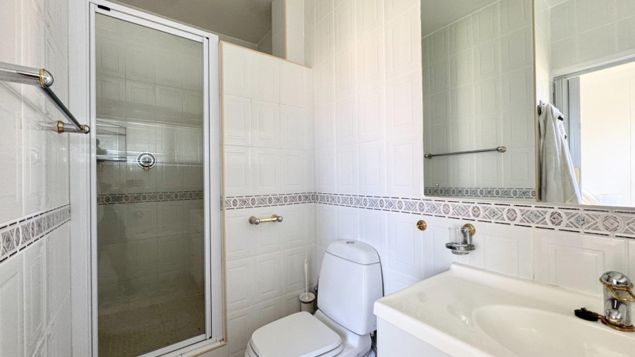 To Let 3 Bedroom Property for Rent in Umhlanga KwaZulu-Natal