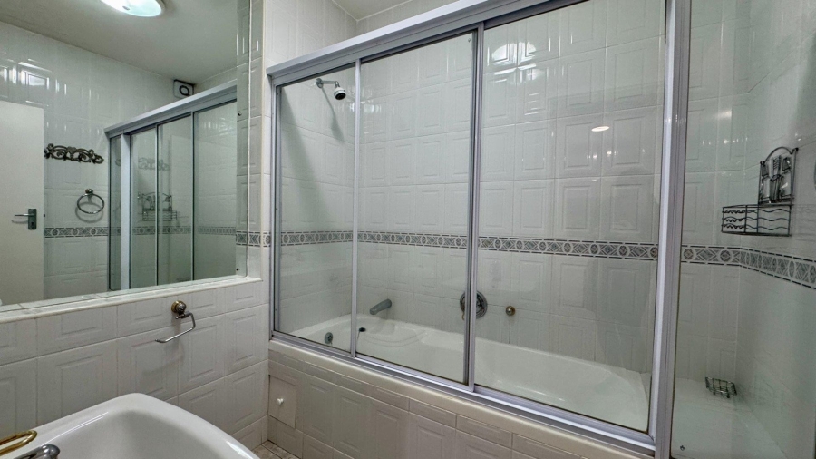 To Let 3 Bedroom Property for Rent in Umhlanga KwaZulu-Natal