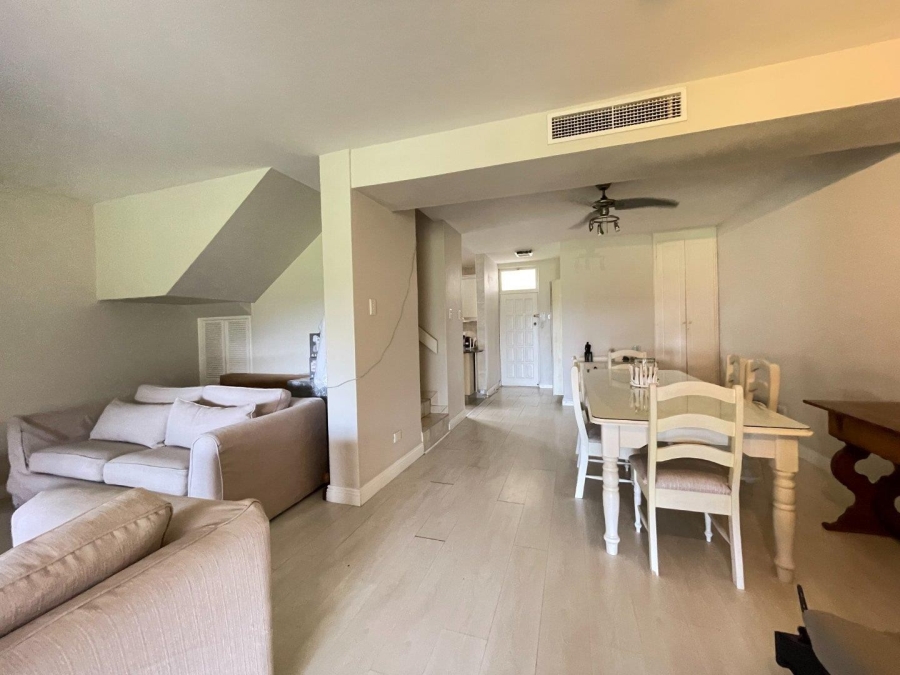 To Let 3 Bedroom Property for Rent in Umhlanga KwaZulu-Natal
