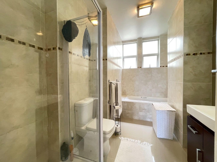 To Let 3 Bedroom Property for Rent in Umhlanga KwaZulu-Natal