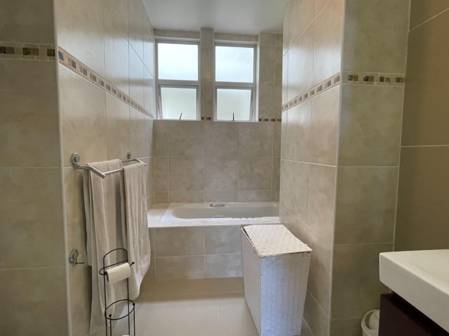 To Let 3 Bedroom Property for Rent in Umhlanga KwaZulu-Natal