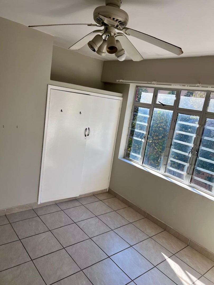 To Let 2 Bedroom Property for Rent in Glenwood KwaZulu-Natal