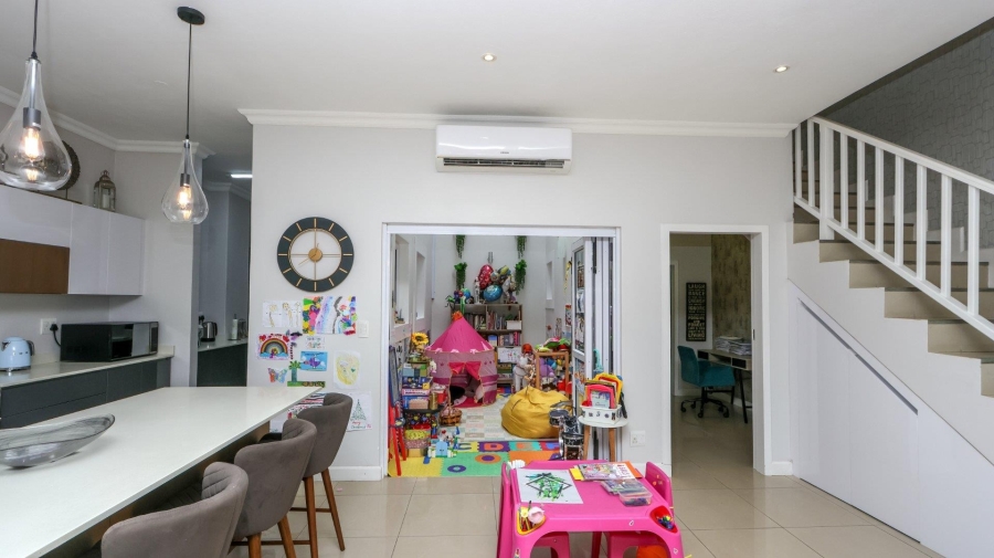 3 Bedroom Property for Sale in La Lucia KwaZulu-Natal