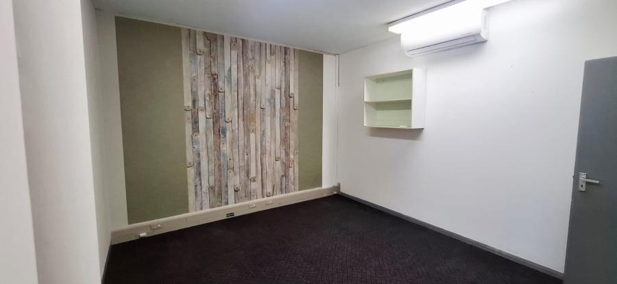 To Let Commercial Property for Rent in Umgeni Park KwaZulu-Natal